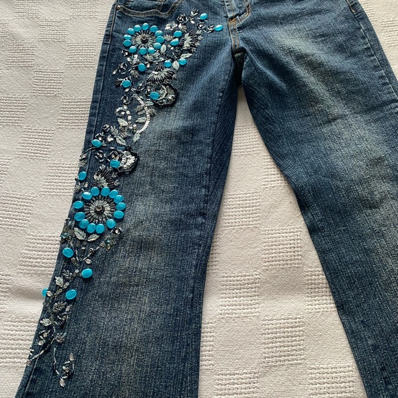 Jeans - Picture 3 of 4